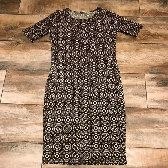 LuLaRoe- Like New Dress! Very cute! (L) - Picture 1 of 3